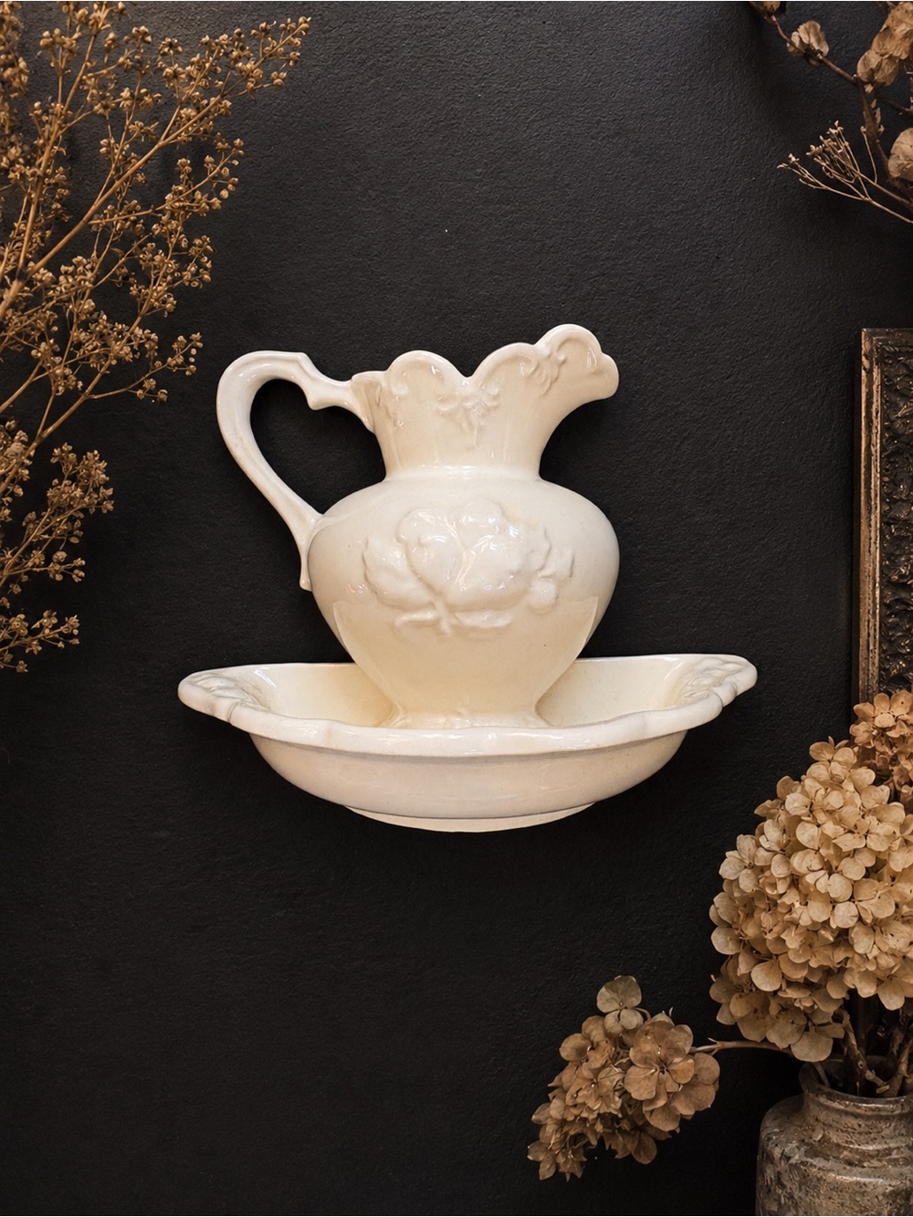 Vintage Camark Pottery Cream Ceramic Pitcher and Basin Wall Pocket/Vase